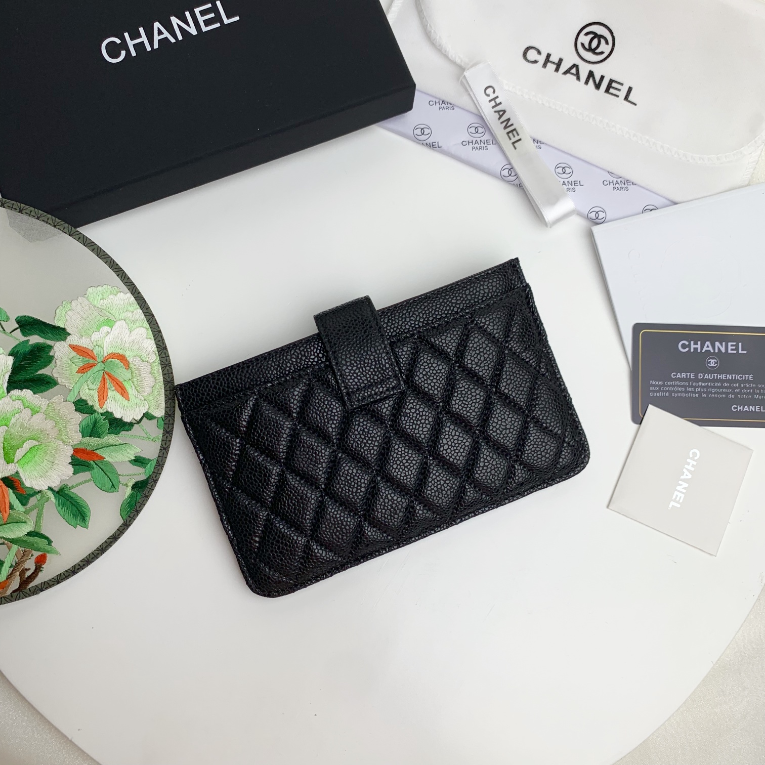 芸能人愛用Chanel シャネル 実物の写真 N品スーパーコピー財布代引き対応国内発送後払い安全必ず届く優良サイト